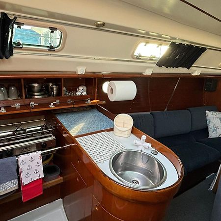 ホテル Barco A Vela Em Peniche - West Sailing エクステリア 写真